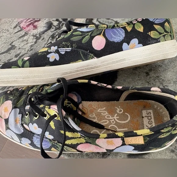 Keds Black Floral Canvas Shoes - paper rifle company - Picture 3 of 6